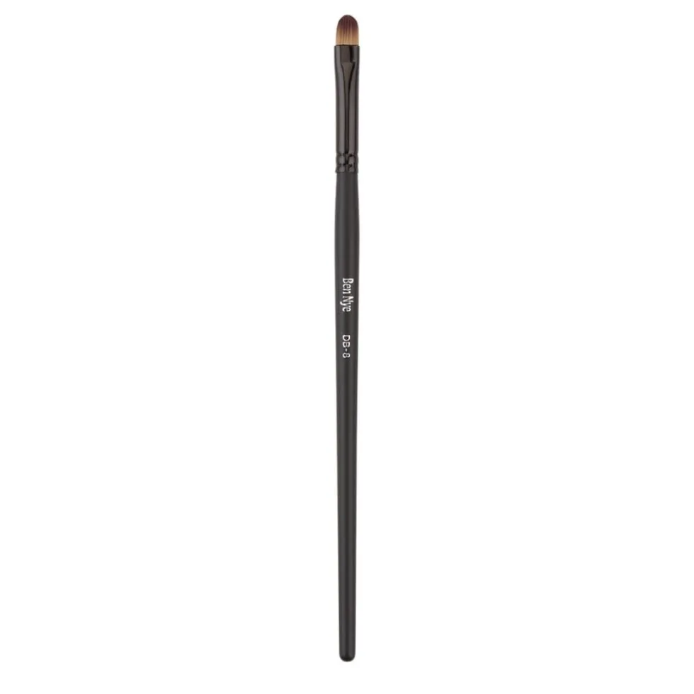 Ben Nye No.8 Dome Eye Shadow Brush